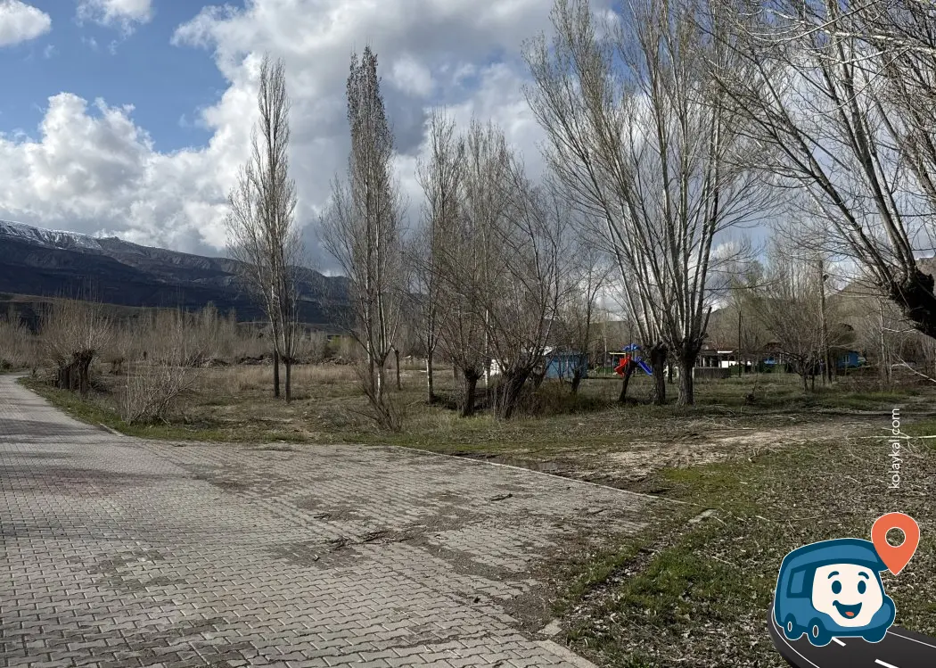 Fırat Nehri Kenarı Kamp Noktası - Kemah, Erzincan