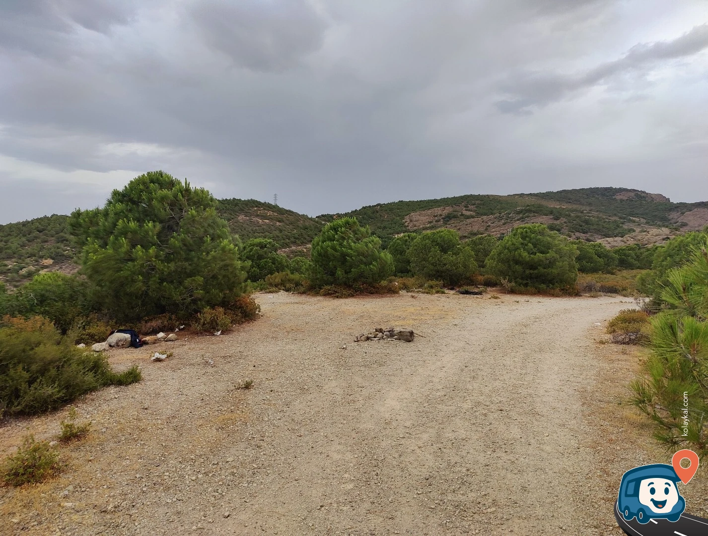 Adalara Bakan Deniz Kenarı Kampı - Foça, İzmir