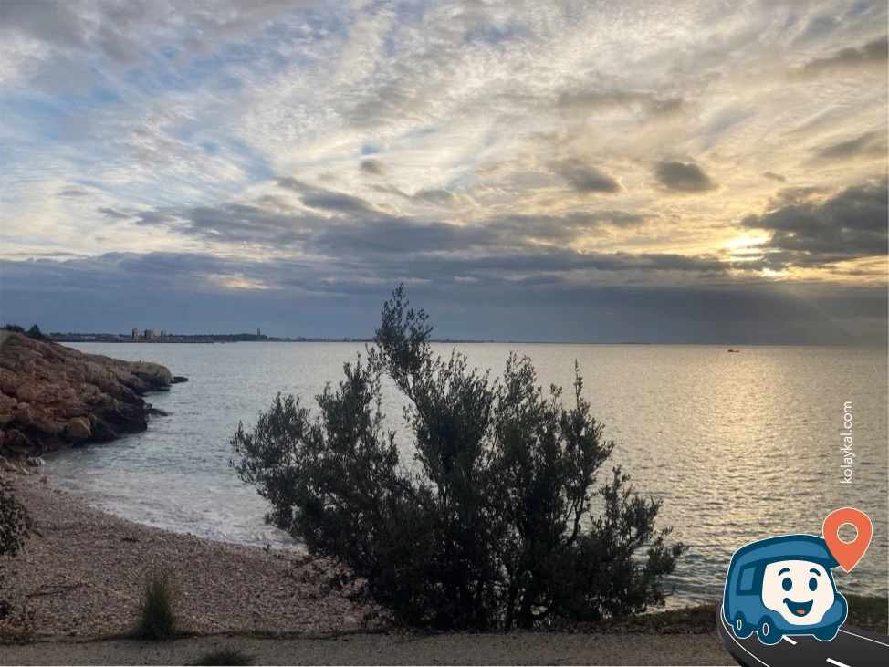 Taşucu Eski Sahil Yolu Piknik Alanı - Silifke, Mersin