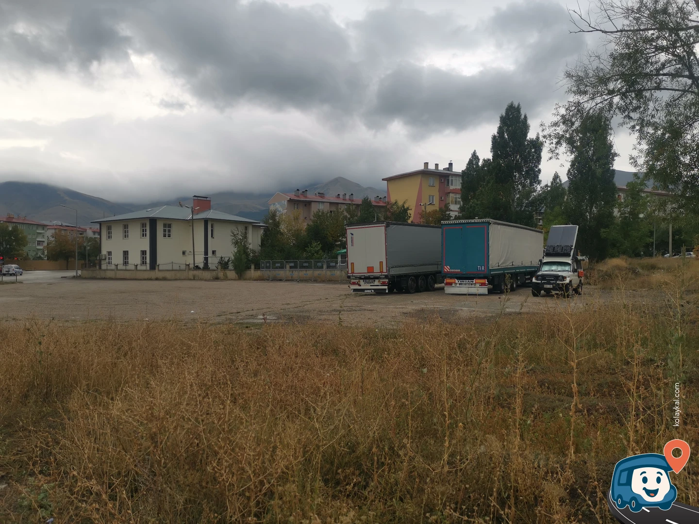 Yenişehir Polis Karakolu Yanında Ücretsiz Otopark - Palandöken, Erzurum