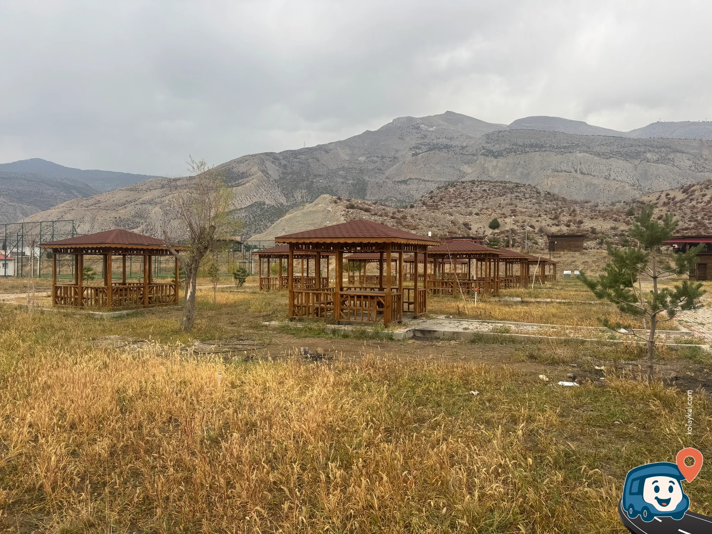 Yol Kenarı Otopark ve Konaklama Alanı - Uzundere, Erzurum