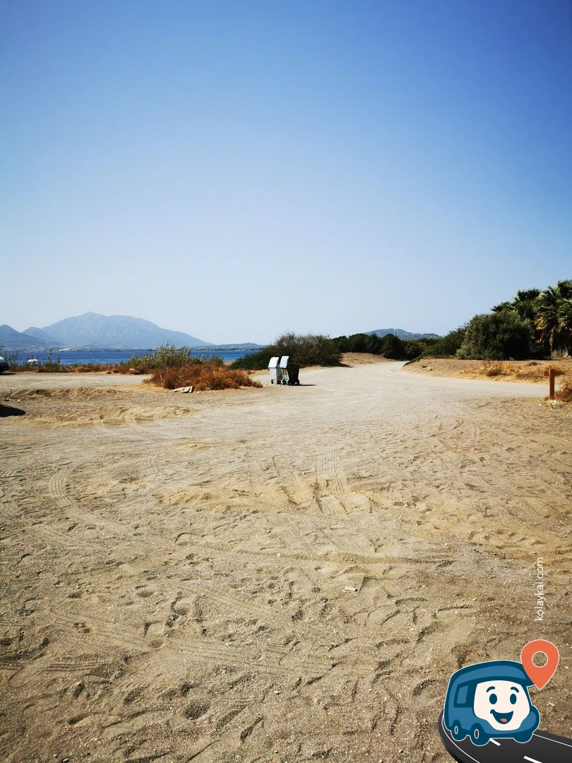 Datça Emecik Plajı ve Park Alanı - Muğla