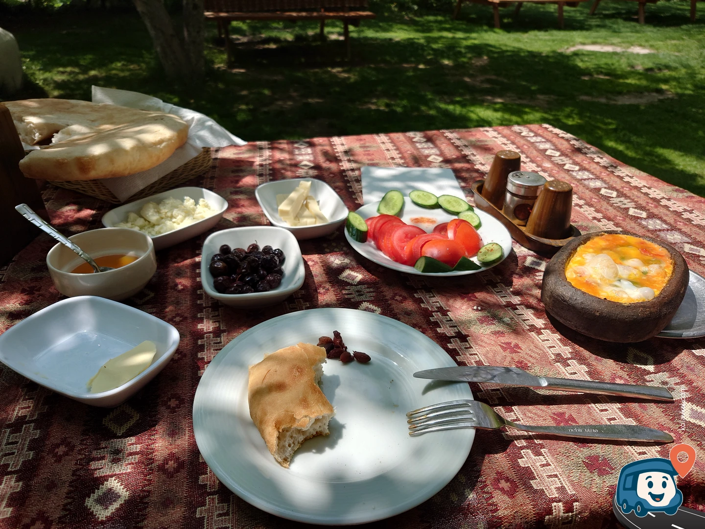 Saklı Elma Bahçesi Restaurant ve Kamp Alanı - Yeşilhisar, Kayseri
