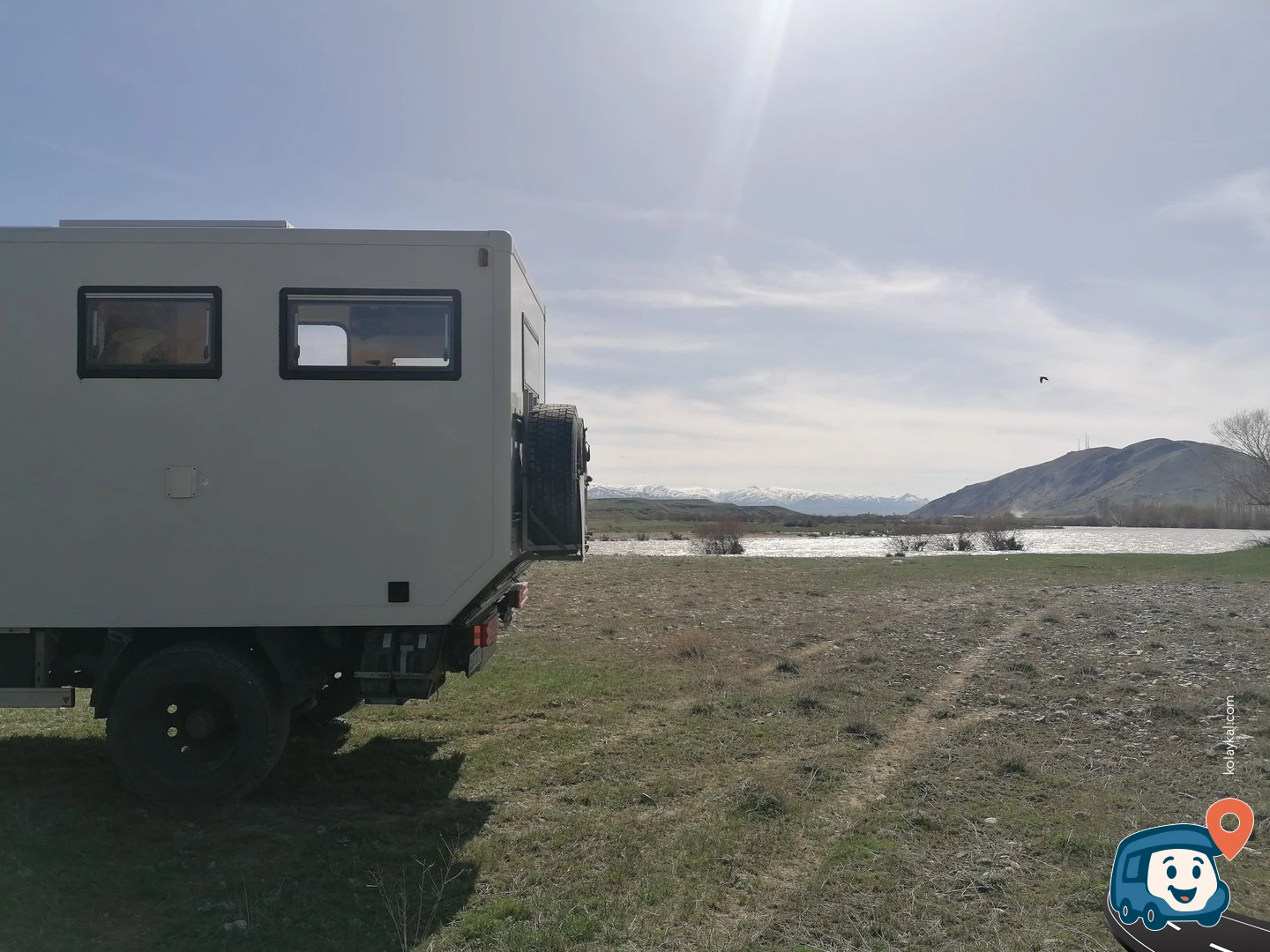 Aras Nehri Kıyısı Vahşi Kamp Alanı - Köprüköy, Erzurum