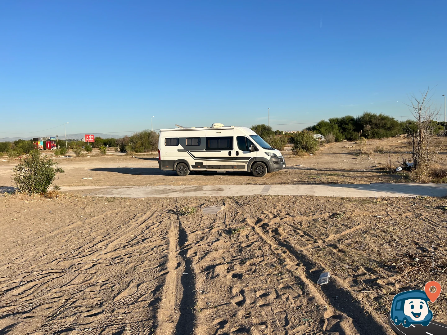 Lara Beach Vahşi Kamp Alanı - Muratpaşa, Antalya
