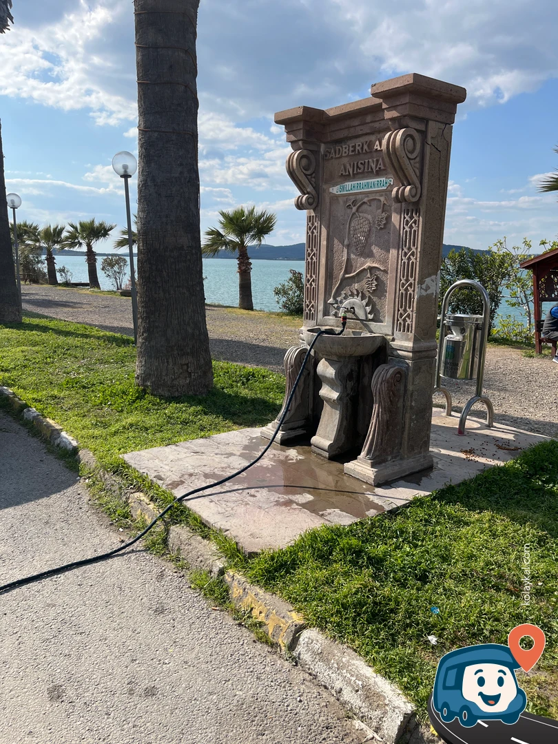 Su Kaynağı - Ayvalık, Balıkesir