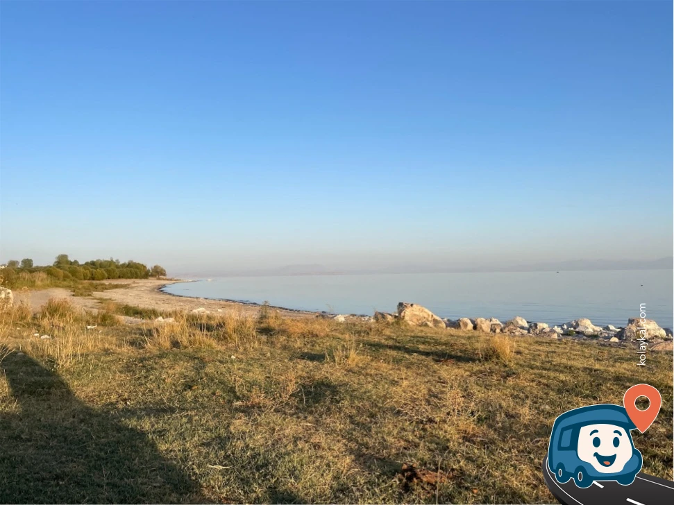 Süphan Dağı Yakınlarında Van Gölü Kenarı Vahşi Kamp Noktası - Adilcevaz, Bitlis
