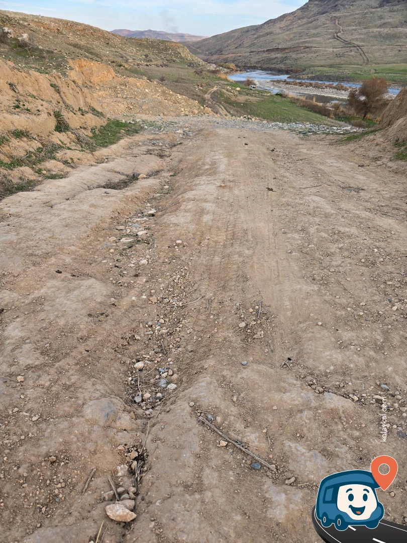Nehir ve Dağ Arasında - Güçlükonak, Şırnak