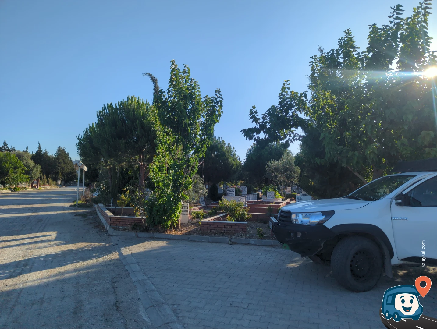 Mezarlık Yanında Vahşi Kamp Alanı - Bergama, İzmir