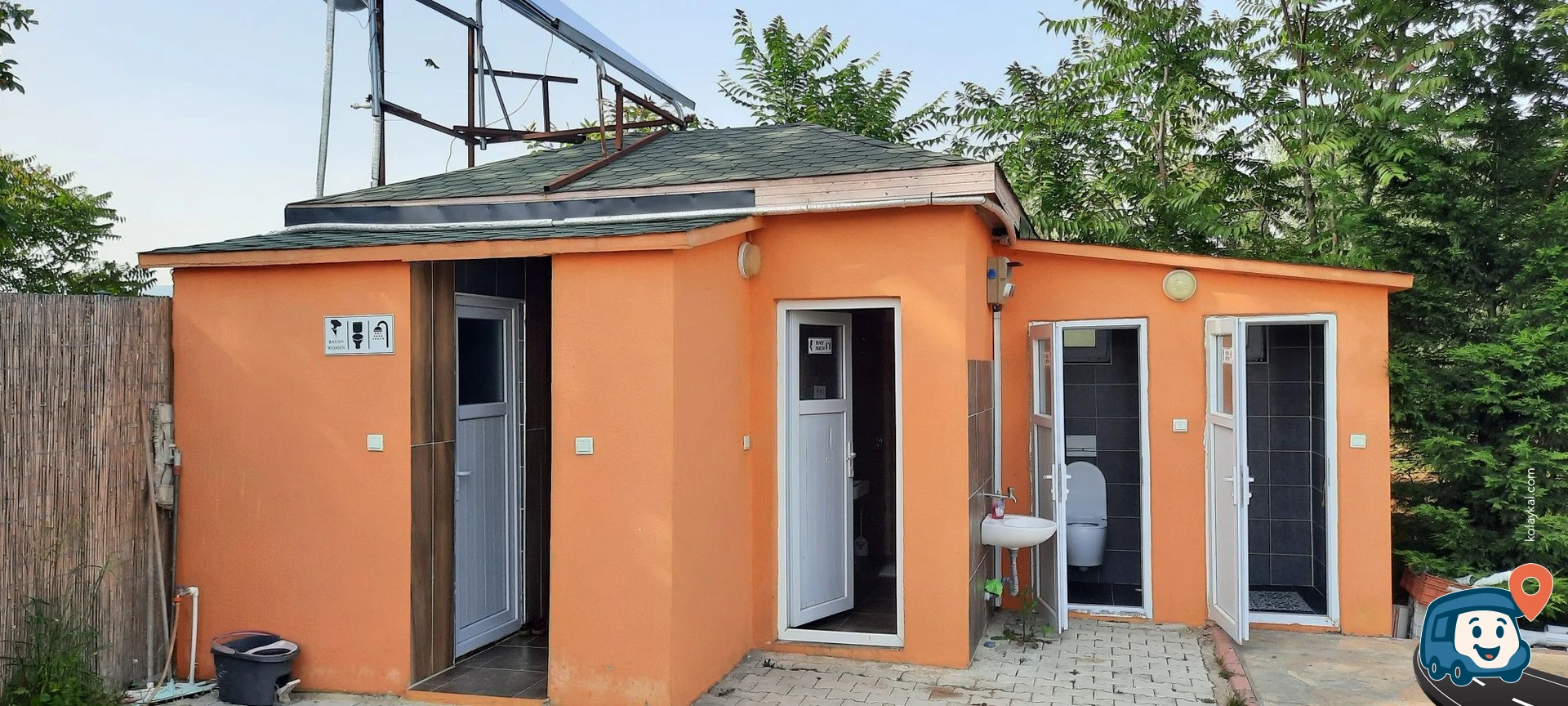 İznik Gölü Kenarı Vahşi Kamp Alanı - Orhangazi̇, Bursa