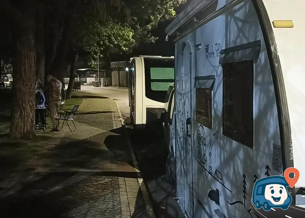 Eşme Spor Sosyal Tesisleri Karavan Parkı - Kartepe, Kocaeli