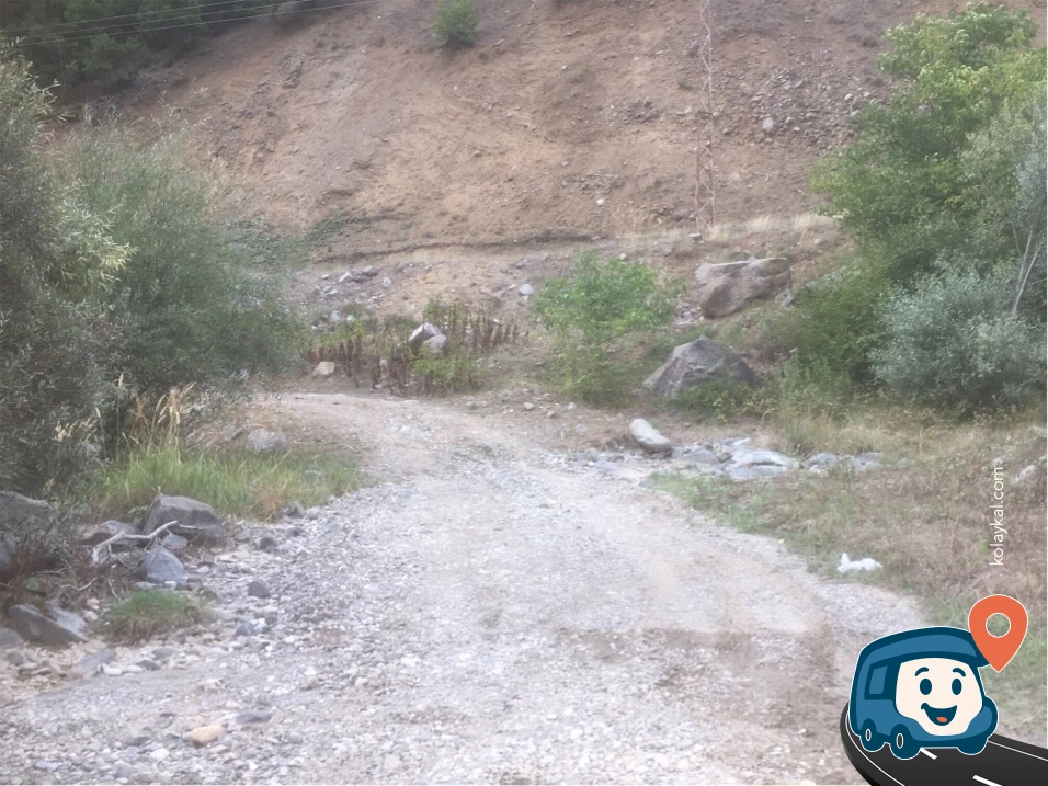 Dere Geçişli Gizli Kamp Alanı - Ardanuç, Artvin