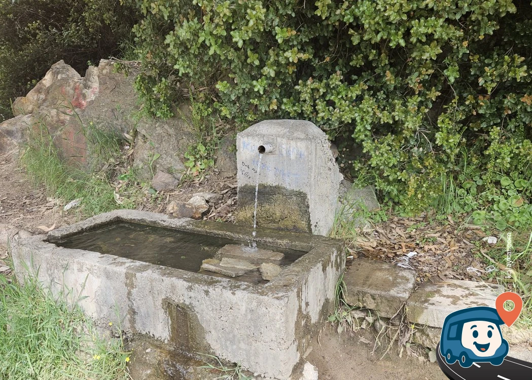 Yamanlar Yolu Kaynak Suyu Çeşmesi - Karşıyaka, İzmir