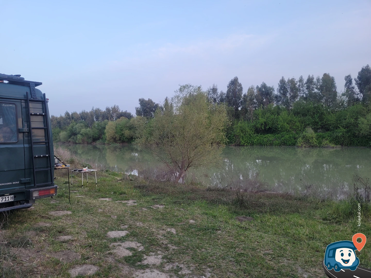 Yılan Kalesi Yakını Nehir Kenarı Kamp Alanı - Ceyhan, Adana