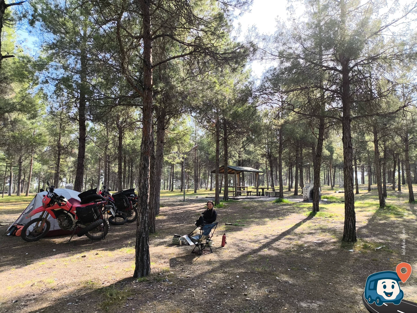 Ulubey Kamping Barbekü Parkı - Uşak