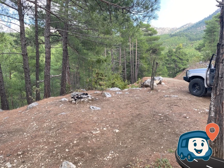 Uçurum Kenarı Vahşi Kamp Alanı - Pozantı, Adana