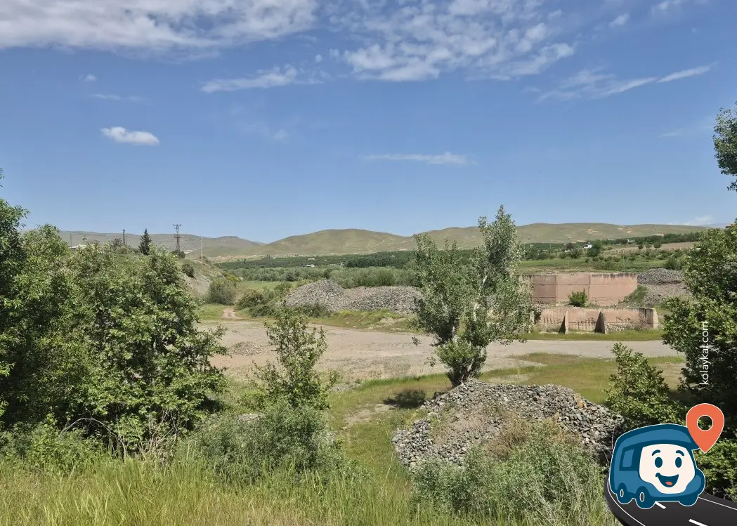 Kapıkaya Barajı Altı Kamp Alanı - Battalgazi, Malatya